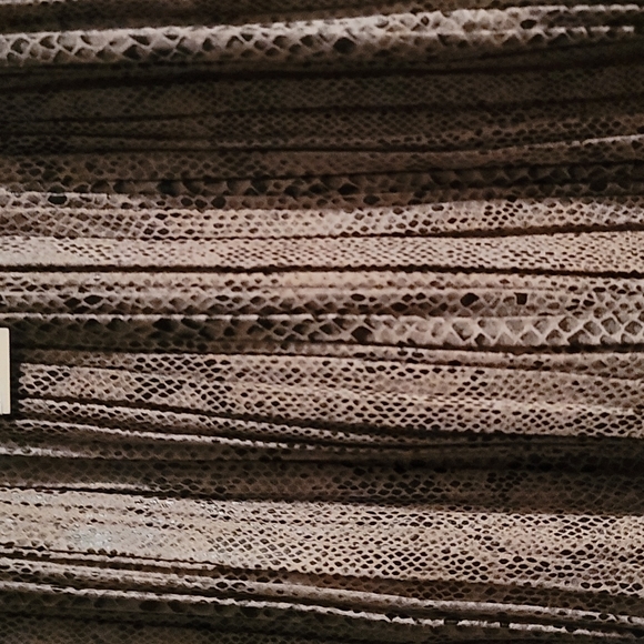 Faux suede mocha snake print mini skirt - Picture 4 of 4